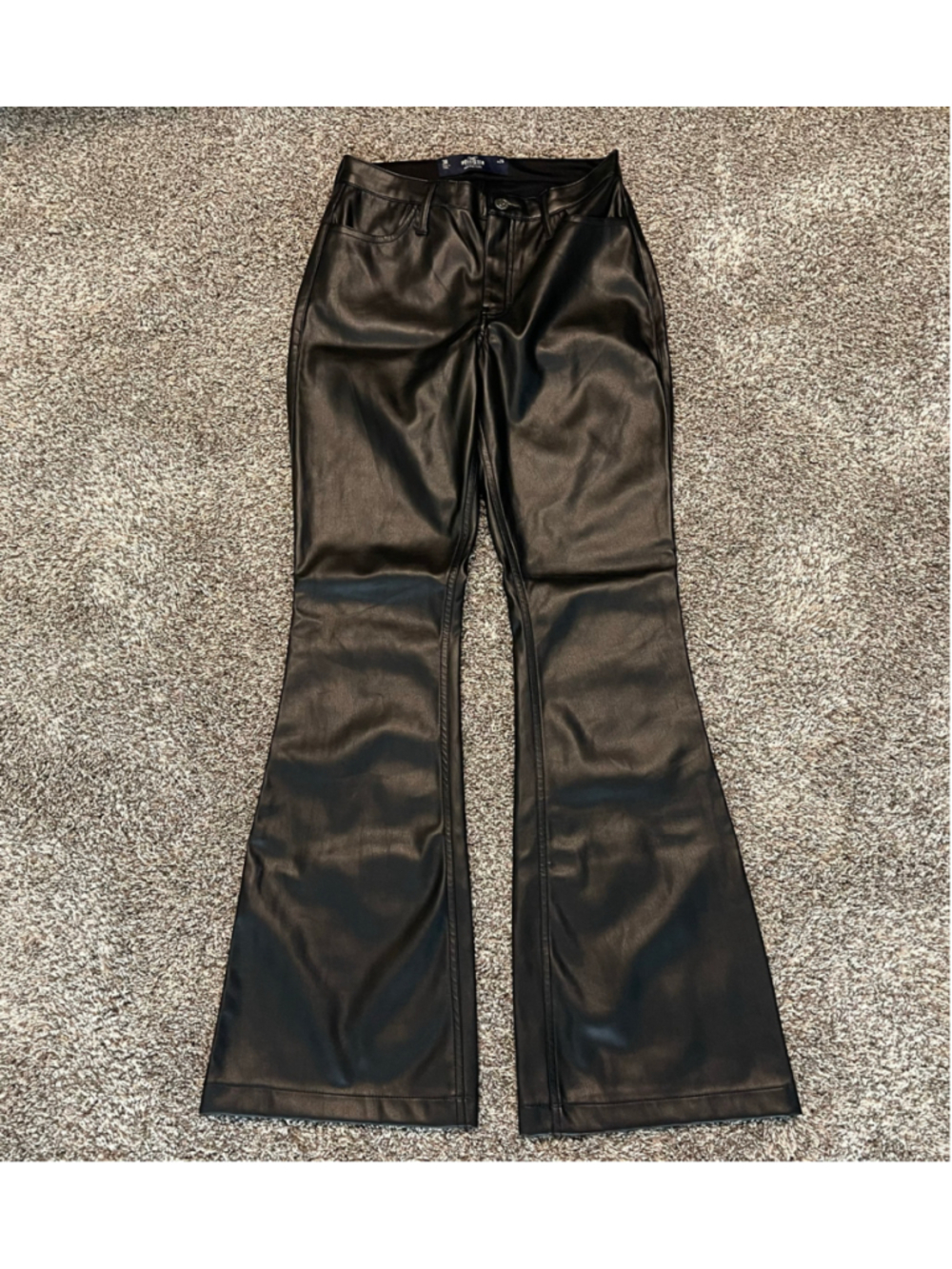 Hollister Women's Vegan Leather High-Rise Flare Pants, Size 3R, 31.5” Inseam EUC